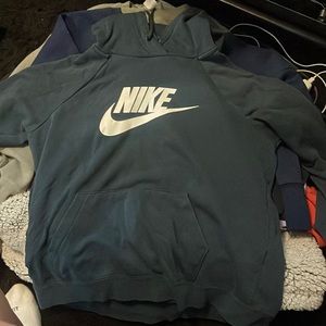 Nike sweatshirt